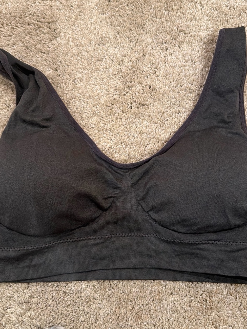 Seamless Black Wireless Comfort Bra - Women Intimates